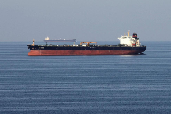 கடத்தல் எரிபொருளுடன் கப்பல் ஒன்றை கைப்பற்றிய ஈரான்.. இலங்கையர்களும் கைது | Iran Seizes Ship Fuel Sri Lankans Also Arrested கடத்தல் எரிபொருளுடன் கப்பல் ஒன்றை கைப்பற்றிய ஈரான்.. இலங்கையர்களும் கைது | Iran Seizes Ship Fuel Sri Lankans Also Arrested