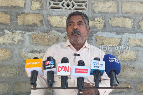 சட்டவிரோத கடற்றொழில்களை கட்டுப்படுத்தாத அபிவிருத்தி எதற்கு! முன்வைக்கப்பட்ட கோரிக்கை | Development Without Controlling Illegal Fishing