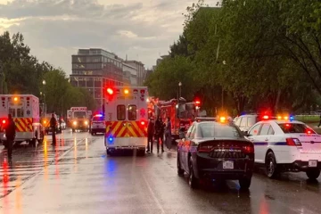 வெள்ளை மாளிகை அருகே மின்னல் தாக்கியதில் 4 பேருக்கு நேர்ந்த சோகம்!