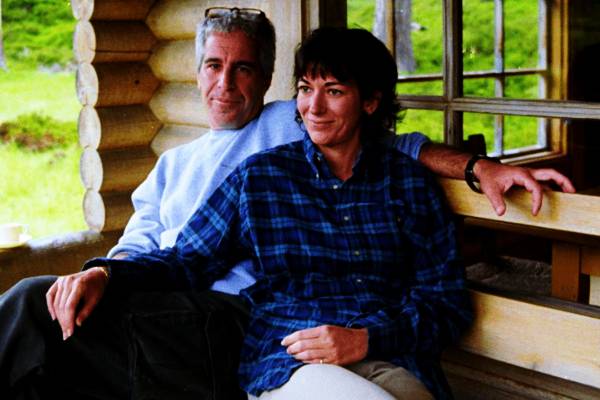 ட்ரம்புடன் டீல் பேசும் எப்ஸ்டீனின் கூட்டாளி...! உண்மையை வெளிப்படுத்த மறுப்பு | Ghislaine Maxwell Epstein Case Trump Pardon Demand