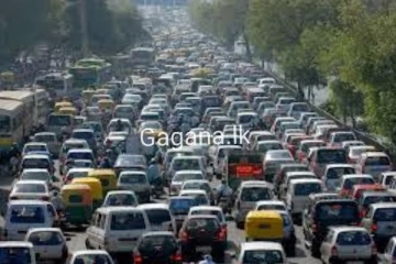 කොළඹ ප්‍රධාන මාර්ගයක දැඩි රථ වාහන තදබදයක්...