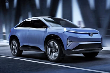 இந்தியாவின் டாப்-5 EV கார்கள்: ரூ.11 லட்சம் முதல்., எதை வாங்கலாம்?