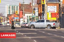 கனடாவில் சாலையில் நடந்து சென்ற முதியவருக்கு நேர்ந்த சோகம்!