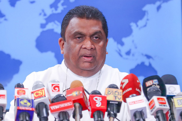 போக்குவரத்து விதிமுறைகள் தொடர்பில் வெளியாகவுள்ள விசேட வர்த்தமானி | Speed Limit Regulation Gazette In Two Weeks