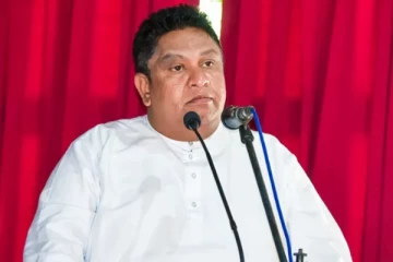 பெண்களை வர்ணிக்கும் உறுப்பினர்களை உடனடியாக நீக்குங்கள்; ஜனாதிபதியிடம் வலியுறுத்து