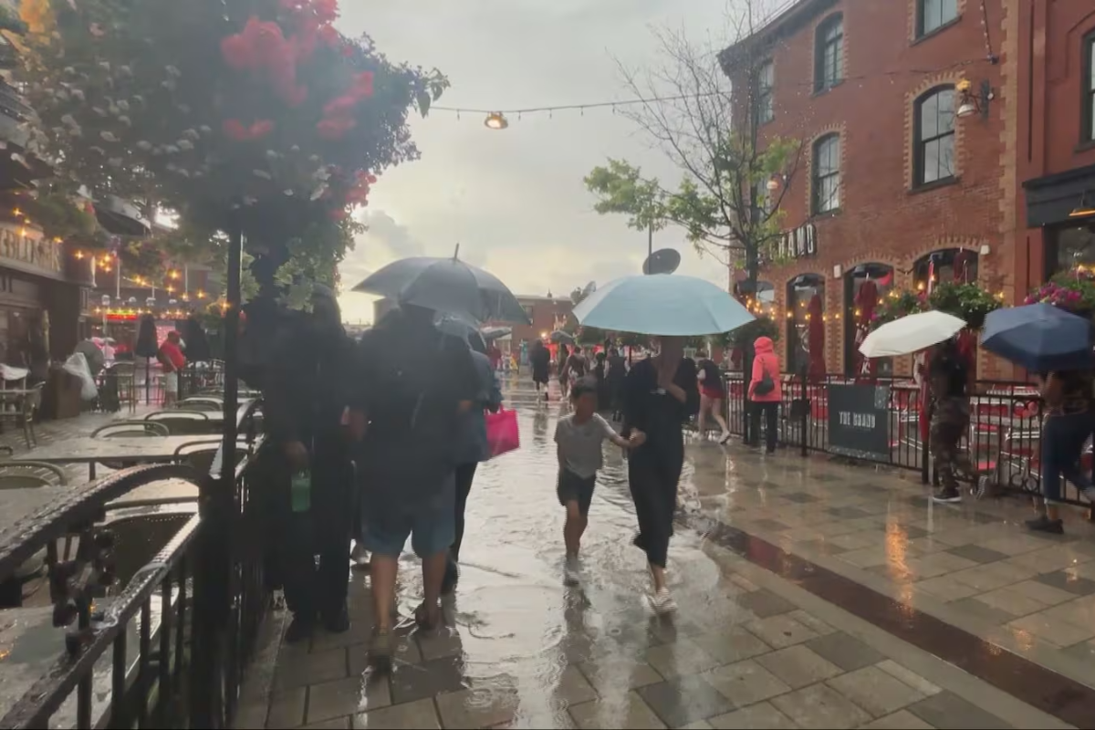 ஒட்டாவாவில் வரலாறு காணாத வானிலை குறித்து எச்சரிக்கை! | Ottawa Could See Another Thunderstorm