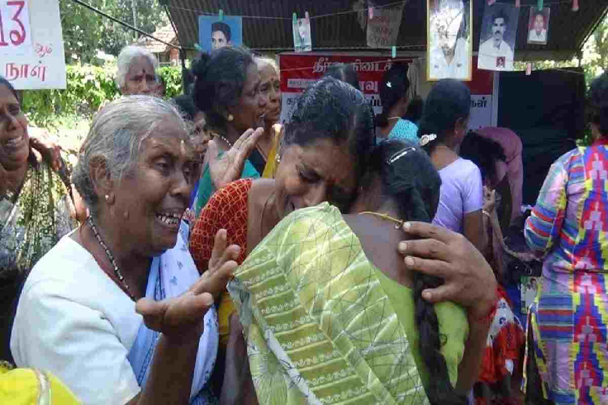 போலி தமிழ்தேசியவாதி : துகிலுரிக்கும் யாழ்.பல்கலை மாணவர்கள் | Jaffna Uni Students Criticize Aruchuna And Anura