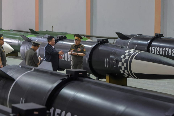 உலக நாடுகளை அதிரவைக்கும் வடகொரியா! மீண்டும் உருவான பதற்றம் | North Korea Another New Missile Test