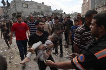 10 நிமிடத்துக்கு ஒரு குழந்தை கொலை; மயக்க மருந்தே இல்லாமல் ஆப்ரேஷன் - WHO தலைவர் வேதனை!