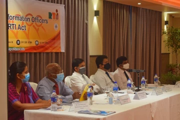 வெகுசன ஊடக அமைச்சின் வழிநடத்தலில் தகவல் அறியும் உரிமை தொடர்பான செயலமர்வு (Photos)