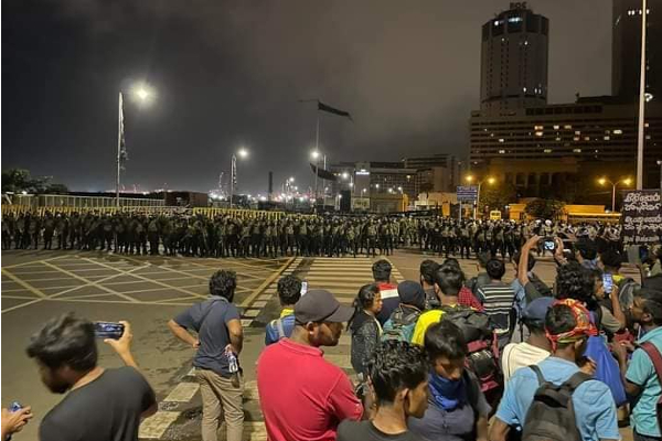 காயமடைந்த இளைஞர்களை வைத்தியசாலைக்கு கொண்டு செல்ல அனுமதி மறுப்பு: இராணுவத்தினர் அடாவடி - ஐபிசி தமிழ்