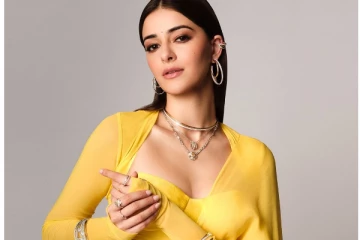 அழுதால் அழகு வரும்.. பிரபல நடிகையின் வினோத பழக்கம்!