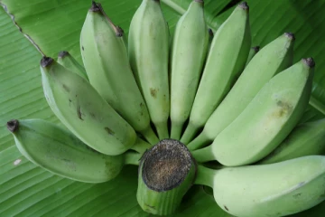 அமாவாசை அன்று வாழைக்காய் கண்டிப்பாக சமைக்கவேண்டும்! ஏன் தெரியுமா?