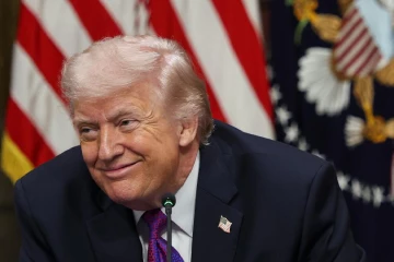 ට්‍රම්ප්ව නවත්වන්න බැරි වෙයි - ඉරානයට එරෙහිව කරන යුද්ධේ සීමා කරන්න ගෙනාව යෝජනාවට සෙනෙට් සභාවේදී අන්ත පරාජයක්