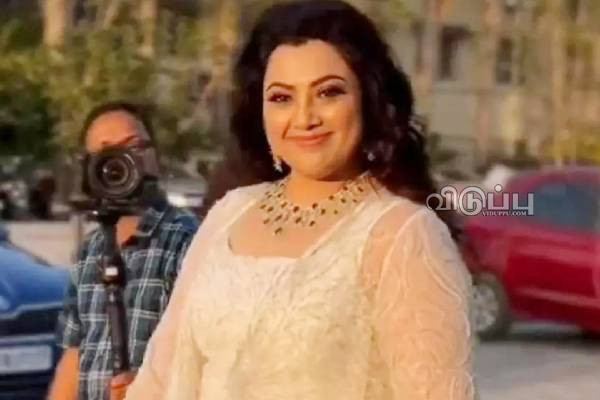 actress meena 40th years cinema