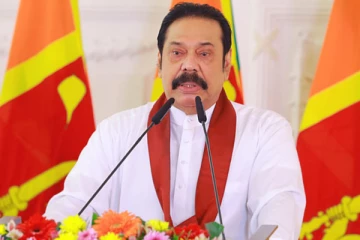 මහින්ද අගමැතිකමින් ඉවත් වෙන්න සූදානම්!!.නව අගමැතිට නම් 05ක් යෝජනා වෙයි...එම පස්දෙනා මෙන්න..