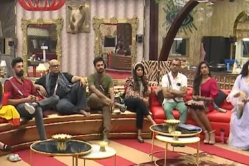 அடடா முதல் வாரத்திலேயே பிக்பாஸ் அல்டிமேட்டில் இவர் வெளியேறுகிறாரா?