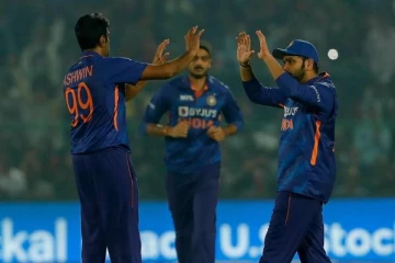 முதல் டி20 போட்டியிலேயே நியூசிலாந்து அணிக்கு தண்ணி காட்டி இந்திய அணி அபார வெற்றி