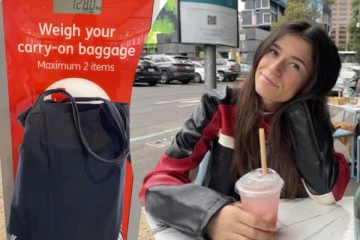 விமானத்தில் 6 கிலோவுக்கு உடைகள் அணிந்து சென்ற இளம்பெண்! சங்கடத்தில் முடிந்த சம்பவம்