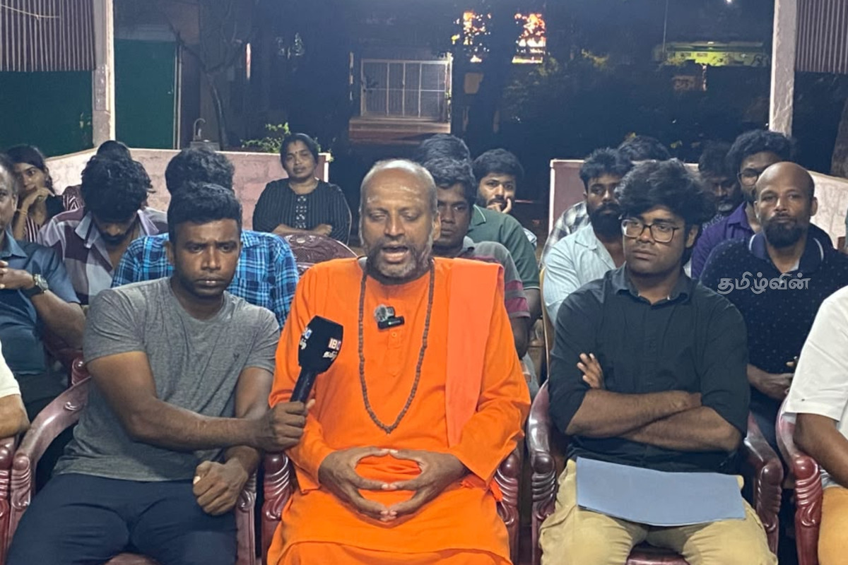 அனோஜனை விடுதலை செய்யக் கோரி யாழில் நாளை மெழுகுவர்த்திப் போராட்டம் | Saudi Arabia Anojan Issue Updates Tamil அனோஜனை விடுதலை செய்யக் கோரி யாழில் நாளை மெழுகுவர்த்திப் போராட்டம் | Saudi Arabia Anojan Issue Updates Tamil