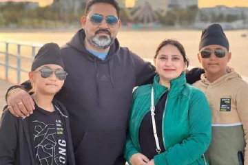 கணவர் கொடுத்த திருமணநாள் பரிசுத்தொகையில் வாங்கிய லொட்டரி.. கோடீஸ்வரரான மனைவி