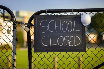 4 பாடசாலைகளுக்கு தற்காலிக விடுமுறை