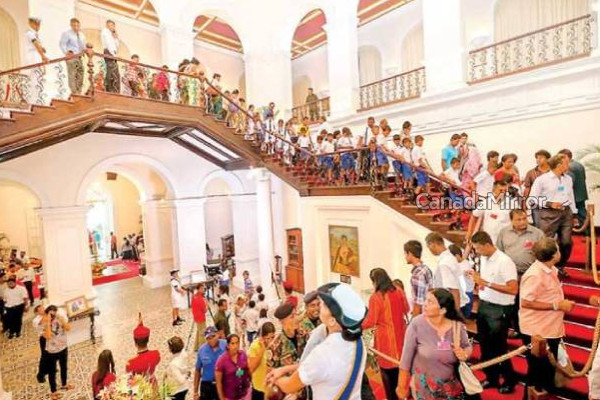 இலங்கை ஜனாதிபதி மாளிகையில் திருடிய 3 ஆசாமிகள் சிக்கினர்! | Suspects Arrest Theft Sri Lanka Presidential House