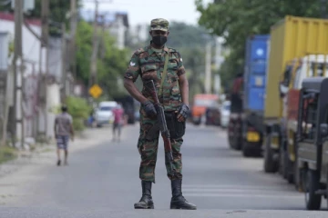 அவசரகாலச் சட்டம் தொடர்பில் அரசாங்கம் வெளியிட்டுள்ள அறிக்கை (Photos)