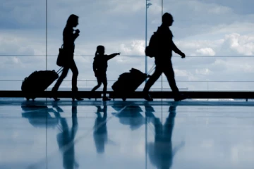 දරුවන් සමඟ ශ්‍රී ලංකාවට පැමිණෙන පවුල් සඳහා සෞඛ්‍ය අමාත්‍යාංශයෙන් දැනුම්දීමක්..!