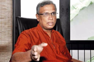 போராளிகளை பணம் கொடுத்து உடைத்த சுமந்திரன் - அம்பலப்படுத்திய மூத்த போராளி