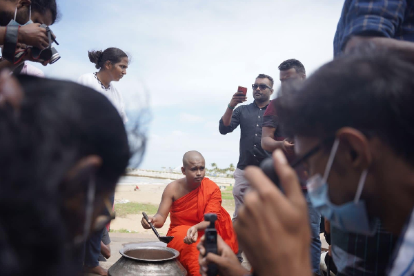தமிழ் மக்களின் பூர்வீக நிலங்களை விடுவித்தல்- கோட்டா கோ கமவில் வடக்கின் கோரிக்கைகள்! | Sri Lanka Galle Gota Go Gama Protest Northern