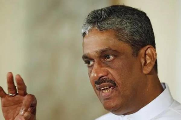 லசந்தவை கொல்ல குழு அனுப்பியவர் சரத் பொன்சேகாவா.. வெளியான அதிர்ச்சி தகவல் | Lasantha Wickrematunge Sarath Fonseka