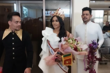 நாடு திரும்பிய திருமதி உலக அழகிக்கு பெரும் வரவேற்பு!