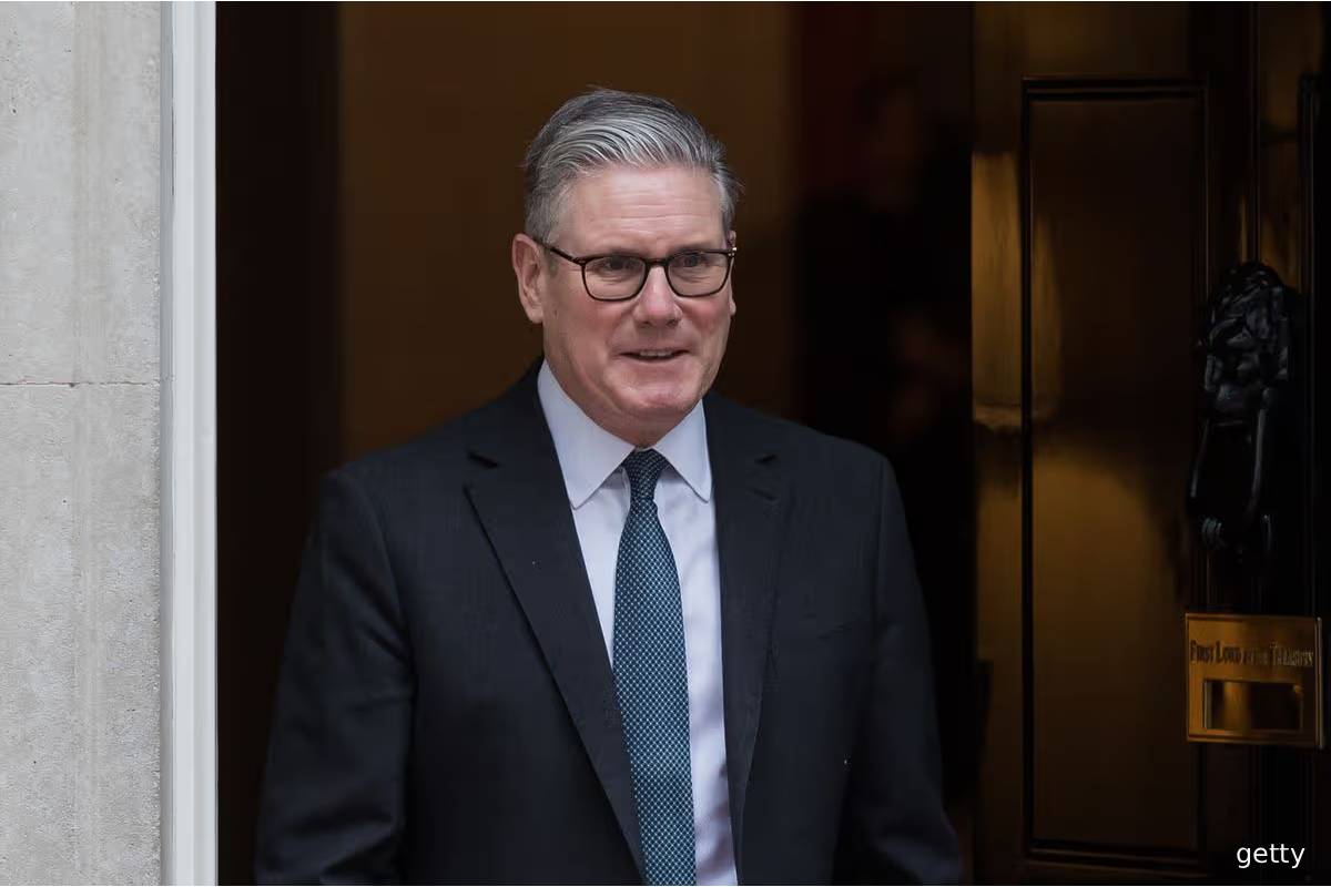 ஹார்முஸ் நீரிணை திறப்பு... மத்திய கிழக்கு நாடுகளுக்கு விஜயம் செய்யும் பிரித்தானியாவின் ஸ்டார்மர் | Hormuz Reopening Starmer Heads To