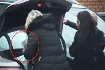 பிரித்தானியாவை நடுங்கவைத்த சகோதரிகள்