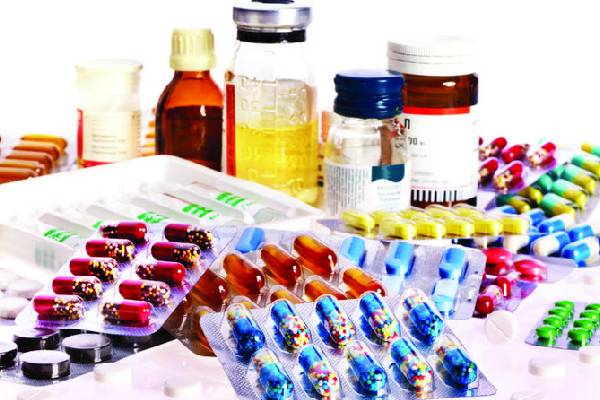 அமைச்சர் நளிந்தவுக்கு தெரிந்த இரகசியங்கள் : வைத்தியர் ருக்சான் பெல்லனவின் அதிர்ச்சித் தகவல் | Medicine Nalinda Jayatissa