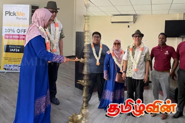 மலேசிய உயர்ஸ்தானிகர் இயக்கச்சி றீச்சாவுக்கு விஜயம்