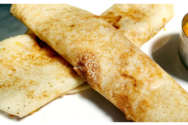 தோசை மீந்து விட்டதா? சூப்பரான  இந்த ரெசிபியை செய்து ருசியுங்கள்....! | Dosa Upma Recipe