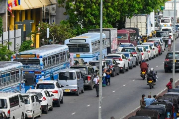 பணிக்கு சமூகமளிக்காமல் சம்பளம் பெறும் அரச ஊழியர்கள்! வெளியாகியுள்ள தகவல்