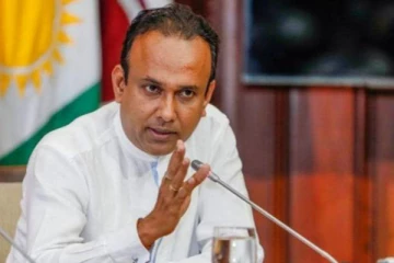 உணவுத் தட்டுப்பாடு குறித்து வீண் அச்சம் கொள்ளாதீர்கள்: அமைச்சர் ரமேஷ்