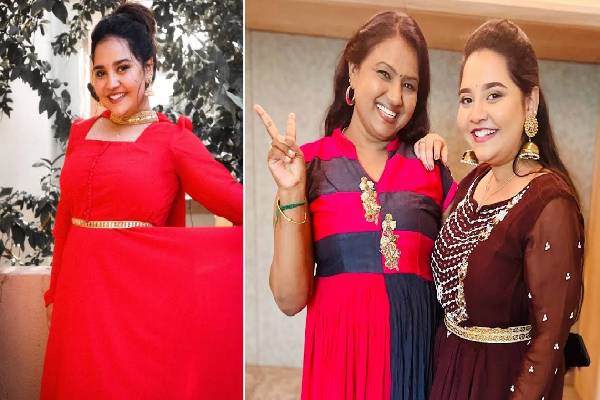 ஓணம் பண்டிகை கொண்டாடிய பாக்கியலட்சுமி இனியா! ட்ரெடிஷனல் லுக் புகைப்படங்களை பாருங்க | Baakiyalakshmi Iniya Onam Special Photos Viral