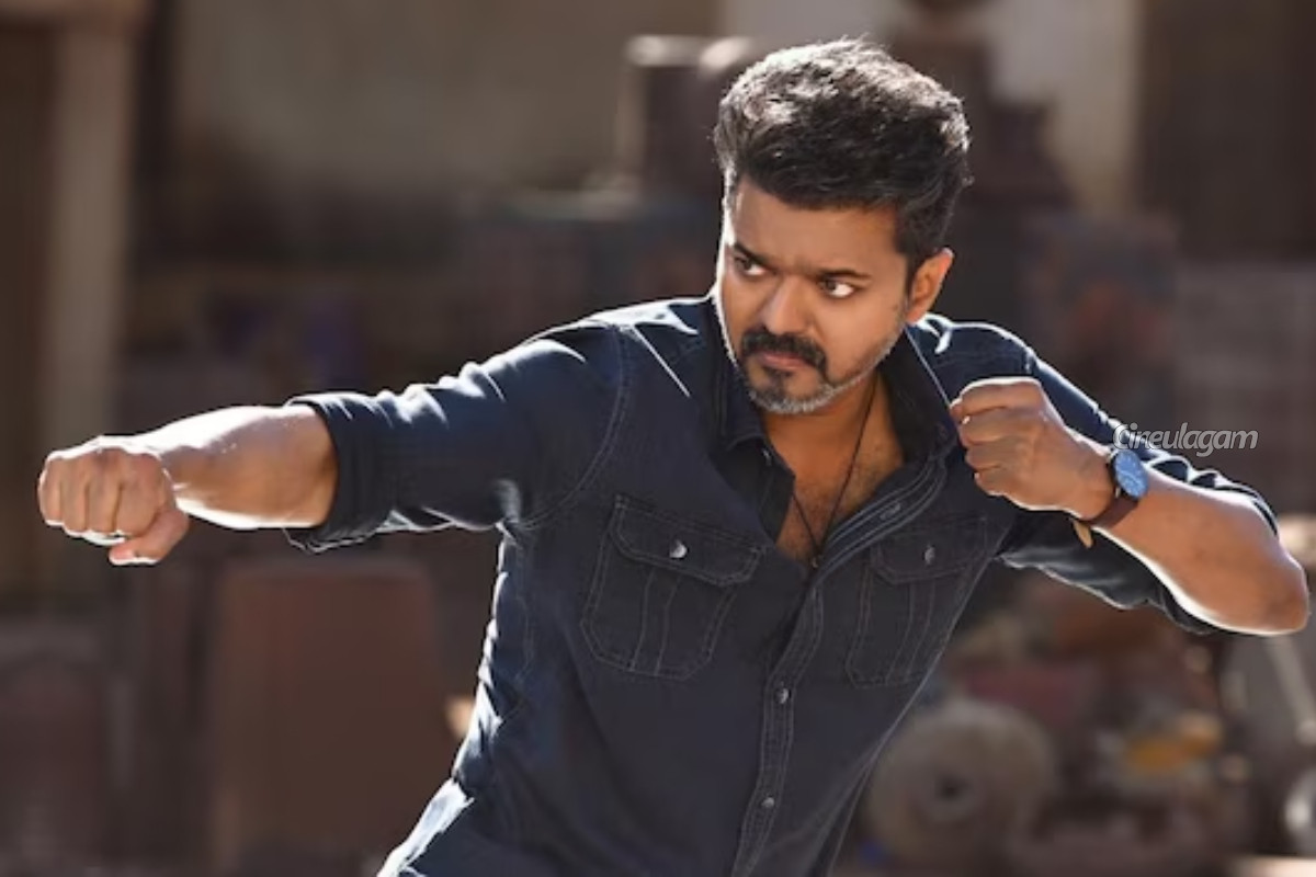தொடங்கியது முன்பதிவு.. ஜனநாயகன் ரிலீஸ் தேதியை உறுதி செய்த விநியோகஸ்தர்! | Jana Nayagan Release Date Confirmed By Uk Distribu தொடங்கியது முன்பதிவு.. ஜனநாயகன் ரிலீஸ் தேதியை உறுதி செய்த விநியோகஸ்தர்! | Jana Nayagan Release Date Confirmed By Uk Distribu