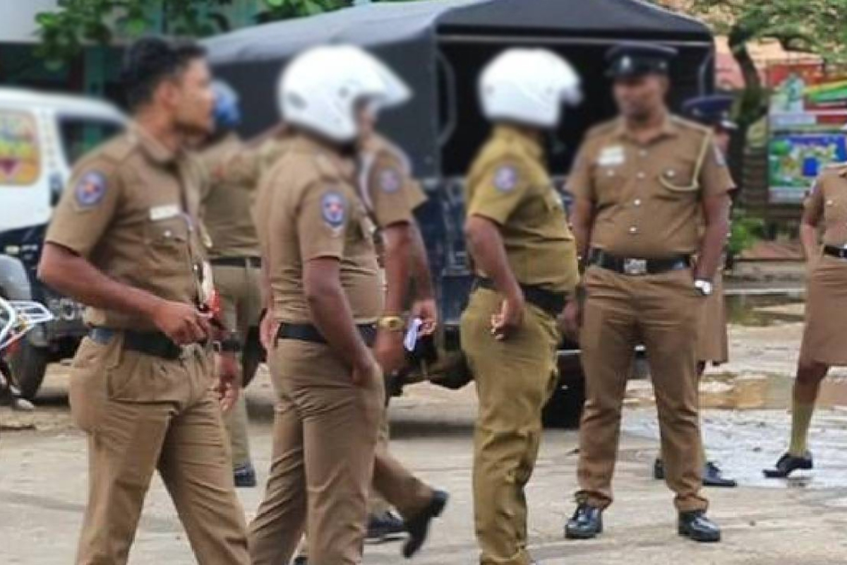 பொலிஸ் காவலில் இருந்த மற்றுமொருவர் உயிரிழப்பு - 3 அதிகாரிகள் பணி இடைநிறுத்தம் | Another Person Dies While In Police Custody பொலிஸ் காவலில் இருந்த மற்றுமொருவர் உயிரிழப்பு - 3 அதிகாரிகள் பணி இடைநிறுத்தம் | Another Person Dies While In Police Custody
