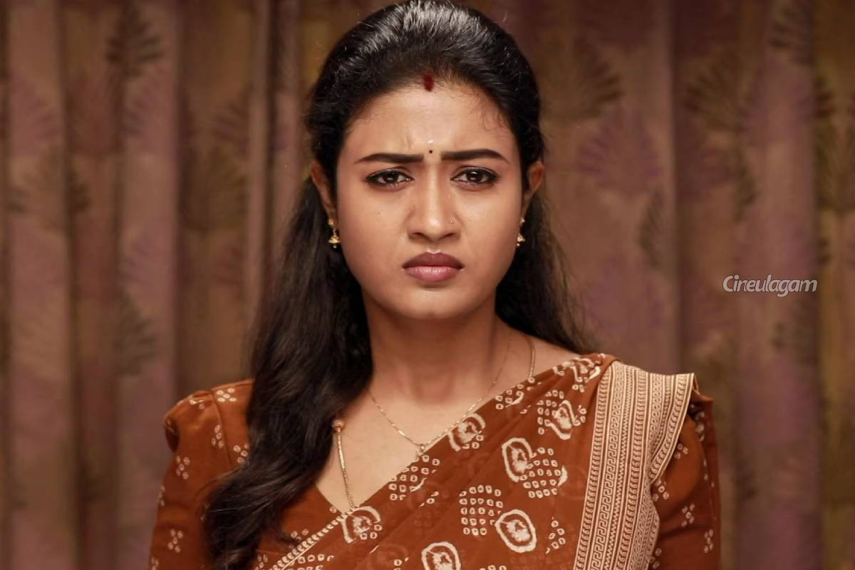 புதிய சீரியலில் கமிட்டாகியுள்ள மகாநதி சீரியல் நடிகை தாரு... எந்த தொடர் தெரியுமா? | Mahanadhi Actress Dharu Committed In New Serial