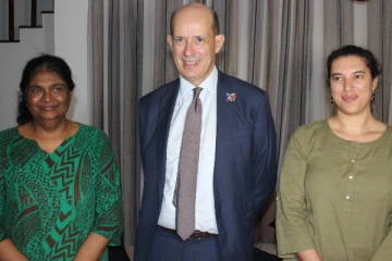 வடமாகாணத்தின் அபிவிருத்திக்கு ஆதரவு வழங்கவுள்ள பிரான்ஸ் அரசாங்கம் (Photos)