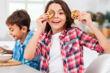 குழந்தைகளுக்கு அதிகமாக பிஸ்கட் கொடுக்கின்றீர்களா? இந்த ஆபத்து வரலாம்