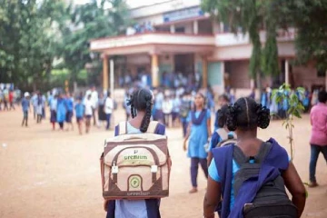 மாணவர்களுக்கு சூப்பர் நியூஸ்...பள்ளி நேரத்தில் அதிரடி மாற்றம் - வெளியான முக்கிய அறிவிப்பு!