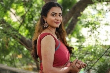 சீரியலில் ஹோம்லி லுக்கில் நடிக்கும் நடிகை ஜனனியா இது! மார்டன் லுக் புகைப்படங்கள்