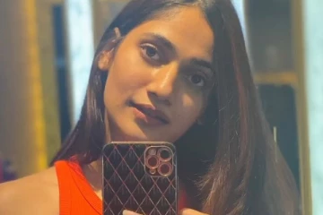 இலங்கை பெண் பிக் பாஸ் லாஸ்லியாவா இது.. உச்சக்கட்ட கிளாமரில் எடுத்த போட்டோஷூட்