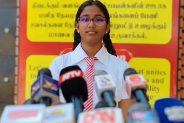 கணிதப் பிரிவில் வவுனியாவில் முதலிடம் பெற்ற மாணவி நதீரா!